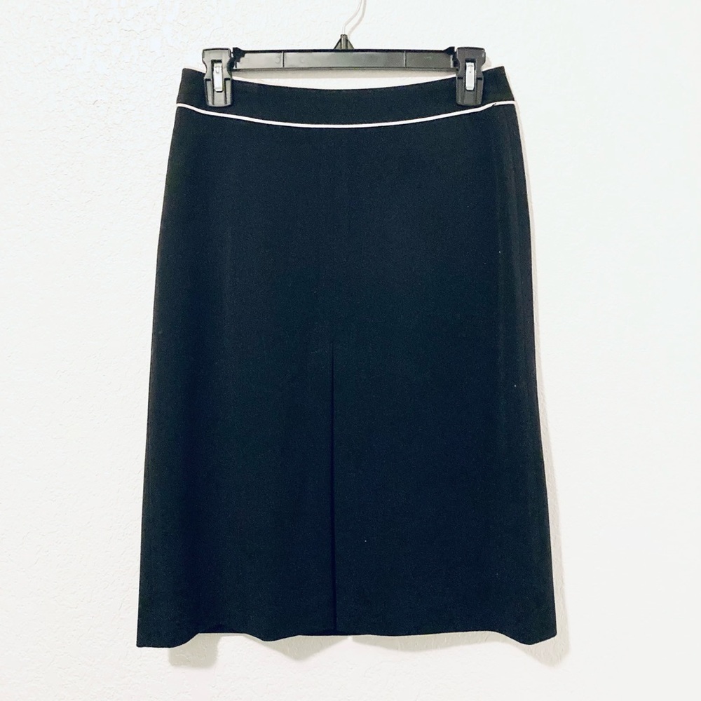 Caslon Pleated Pencil Skirt (Black)